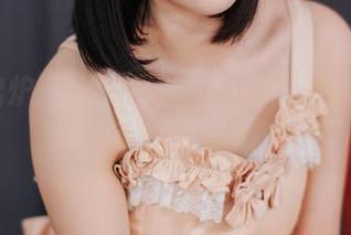 原图出炉：9月2号的Kang Inkyung，不可思议的样子